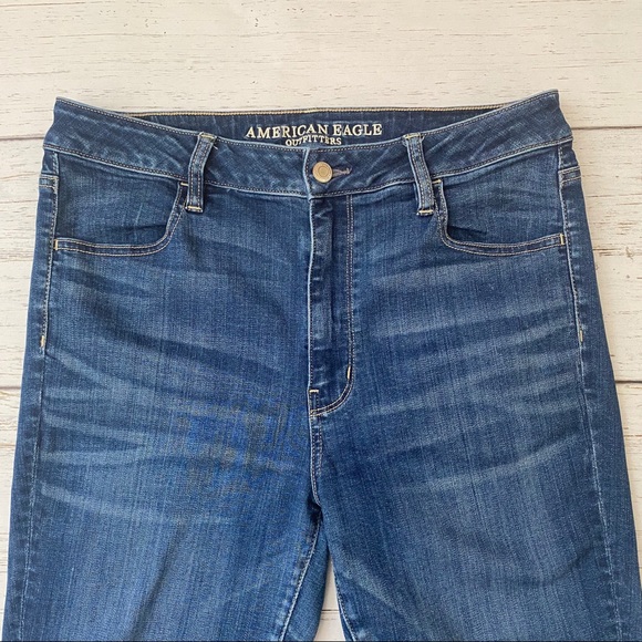 American Eagle Dark Wash Super Hi Rise Jeggings - Picture 2 of 11